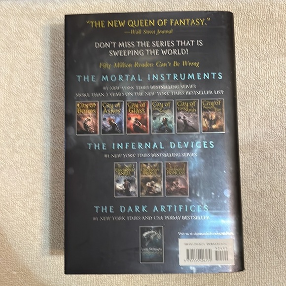 NOT ELIGIBLE FOR BUNDLE SALE 🎁Lord of Shadows #2 in The Dark Artifices… - Picture 2 of 12